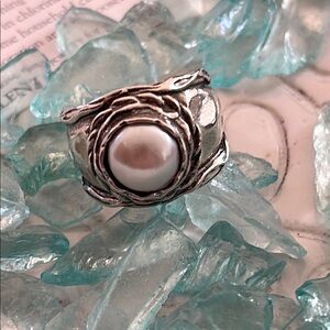 Opulenza Sterling Silver Pearl Ring R1036-8